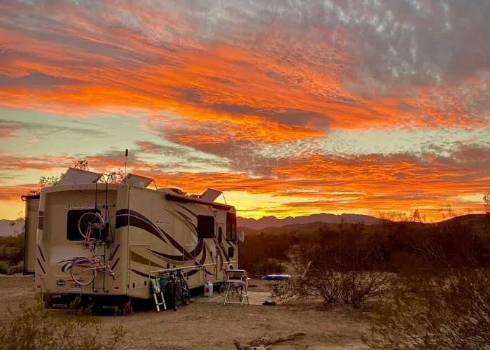 RV boondocking desert camping