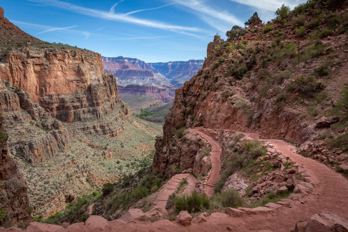 Bright Angel Trail canyon view