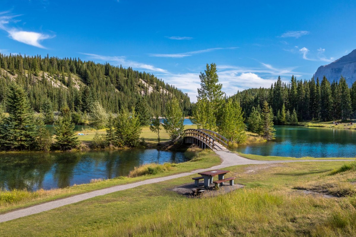 Cascade Ponds picnic trail