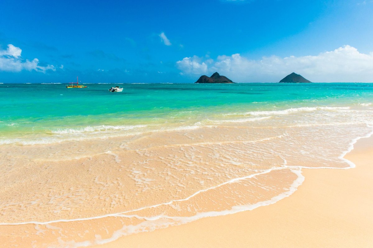 Lanikai Beach Oahu turquoise water