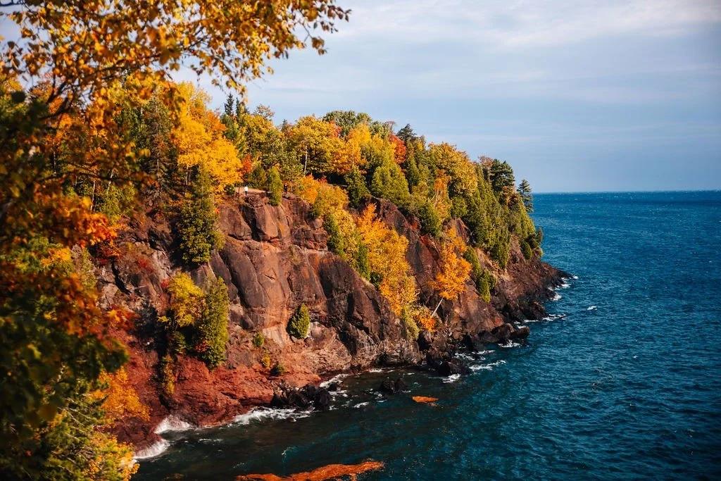 Presque Isle Park autumn trail