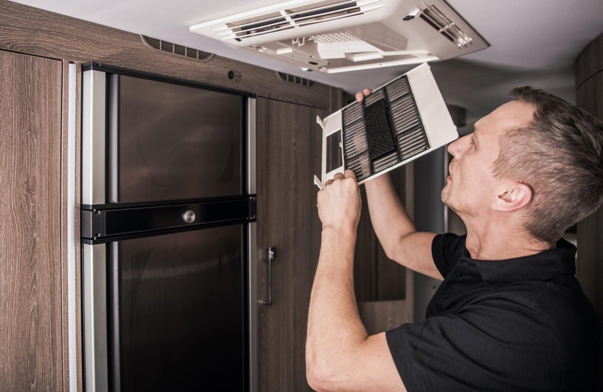 RV air and fuel filter maintenance