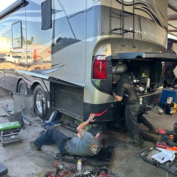 RV maintenance repair service