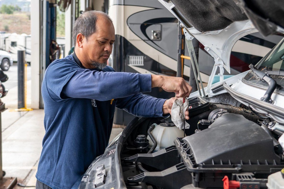 RV engine and generator service