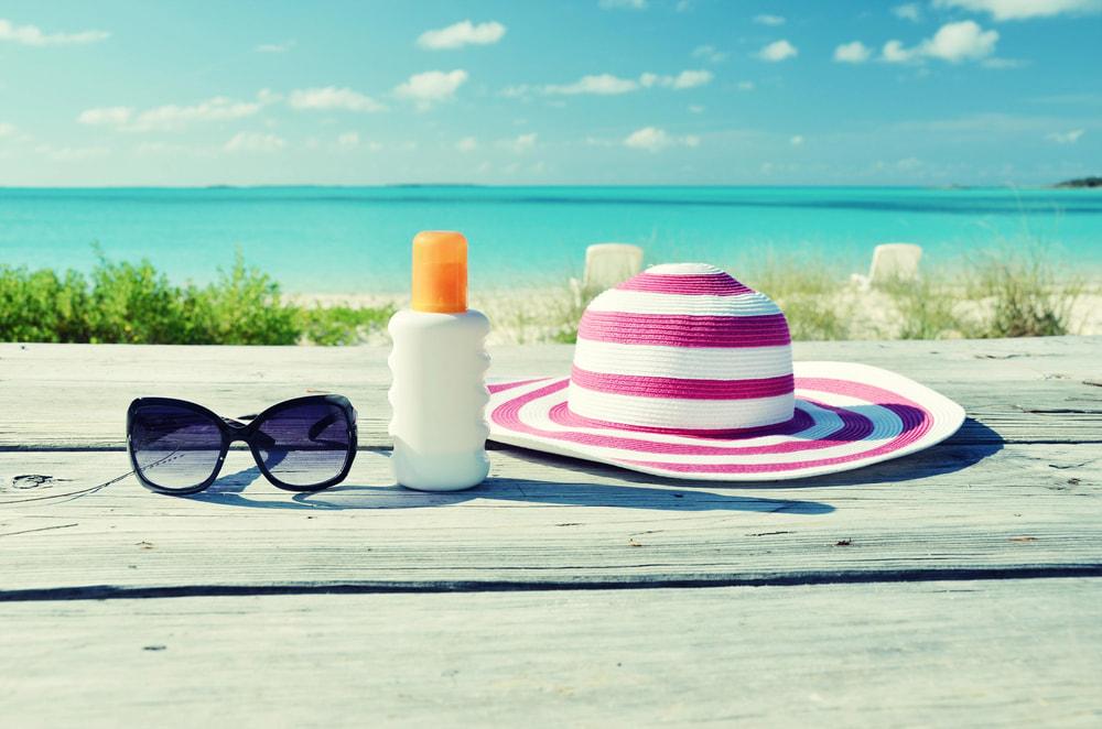 Sunscreen hats and sunglasses