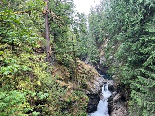 17 Waterfall Hikes Near Seattle Worth Exploring